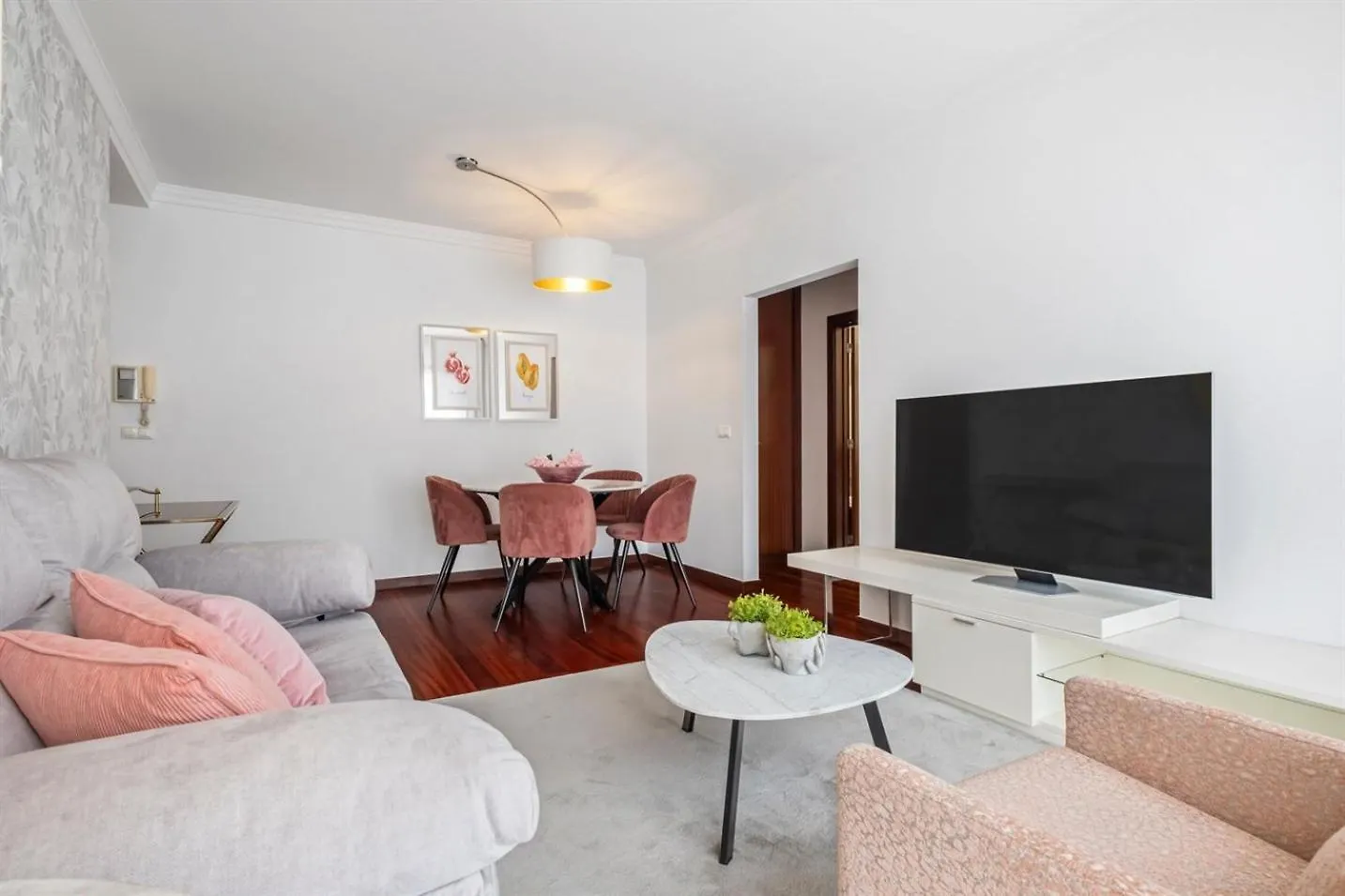 Fifth Apartment By Madeira Sun Travel Funchal  Funchal (Madeira)